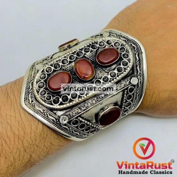 Black Friday Beaded Chain Pendant Necklace with Cuff Bracelet - Picture 7 of 7